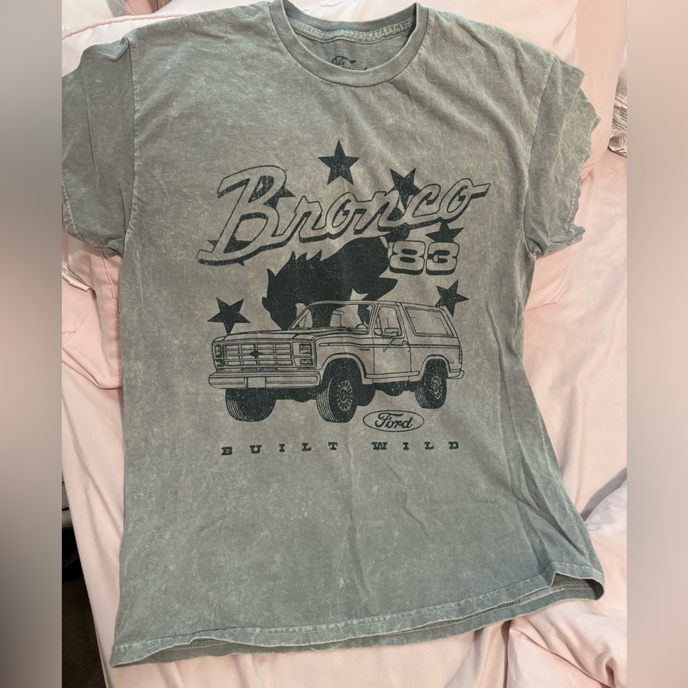 Ford Bronco Tee - weathered green